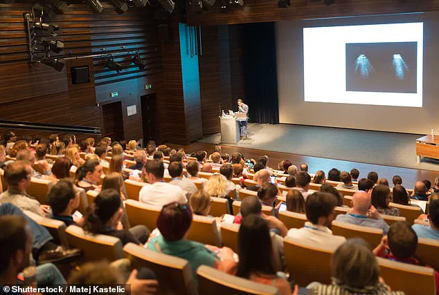 Last-Minute Public Speaking Secret: How 'Imagine This Scenario' Captures Attention Instantly