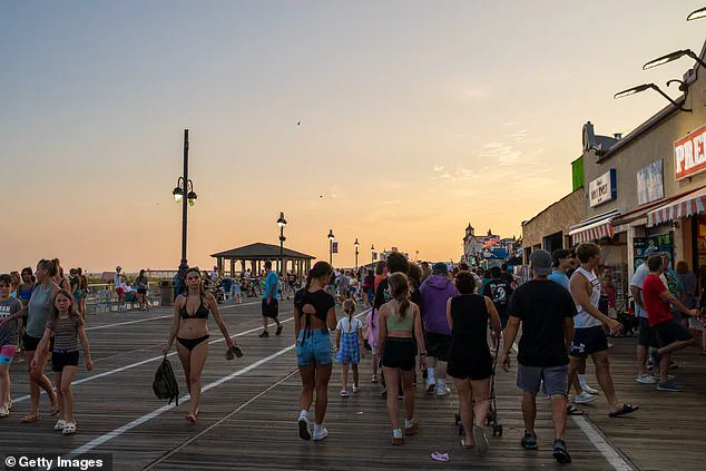 Tourism Decline in Las Vegas and Los Angeles Sparks Economic Concerns
