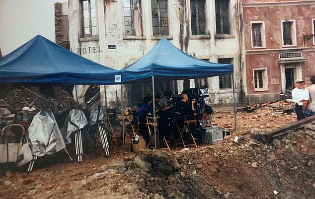 Never-Before-Seen Photos from *Saving Private Ryan* Resurface, Offering Rare Glimpse into Iconic Film's Behind-the-Scenes Chaos and Camaraderie