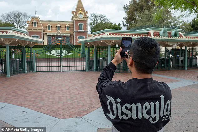 Disneyland Files Permits for 6,000-Space Parking Structure as Part of Major Expansion in Anaheim