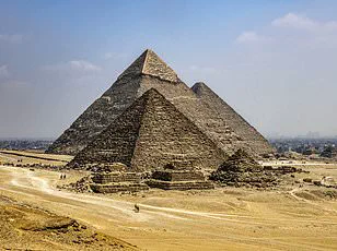 Erich von Däniken's Legacy: 'The Pyramids Were Not Built by Humans' — A Theory That Still Divides Scholars and Conspiracy Enthusiasts
