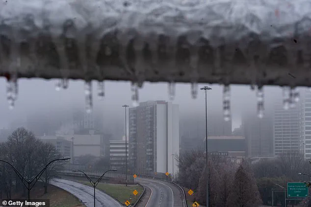 Storm Fern's Devastating Impact: Atlanta Battles Freezing Rain and Power Outages Amid Nationwide Emergency Declarations