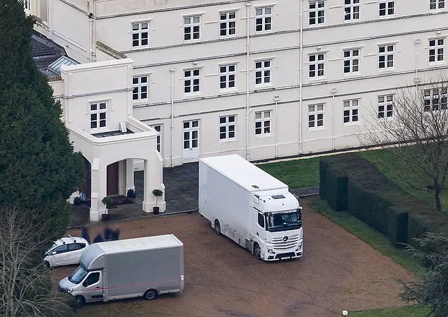Sir Richard Branson Denies Reports of Sarah Ferguson in Hiding on Necker Island Amid Epstein Files and Prince Andrew's Mysterious Departure