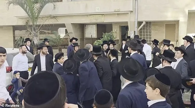 Israeli Soldiers Rescued After Mob Attack in Bnei Brak, Mistaken for Military Police