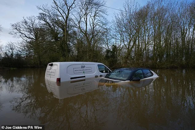 Met Office Warns of Unprecedented Wet Weather: Persistent Rain to Last Until Mid-March with Flood Risk