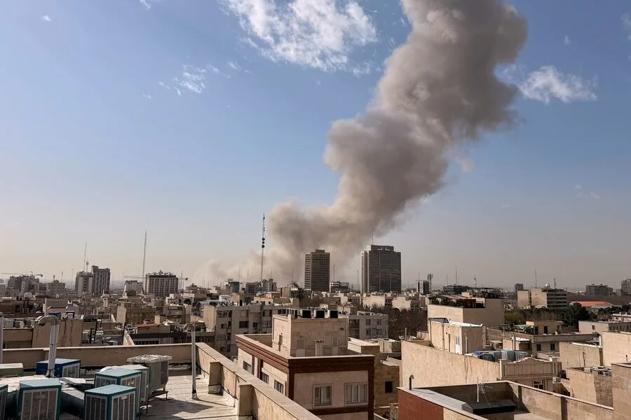Alleged Iranian Strikes on 14 U.S. Bases in Middle East Spark Crisis Amid Uncertain Verification