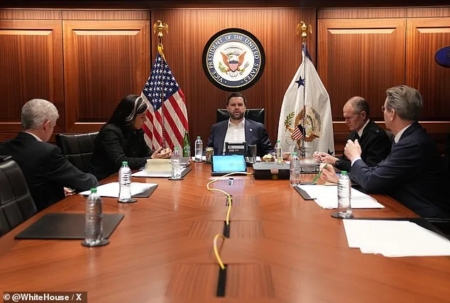 White House Chief of Staff's Wrist Device Sparks Security Concerns Amid US-Israeli Operation