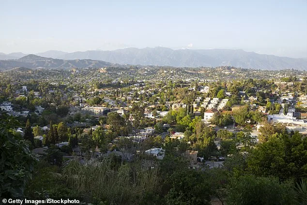 Highland Park's Air Raid Sirens: A Bold Stand Against ICE Raids and Legal Dilemmas