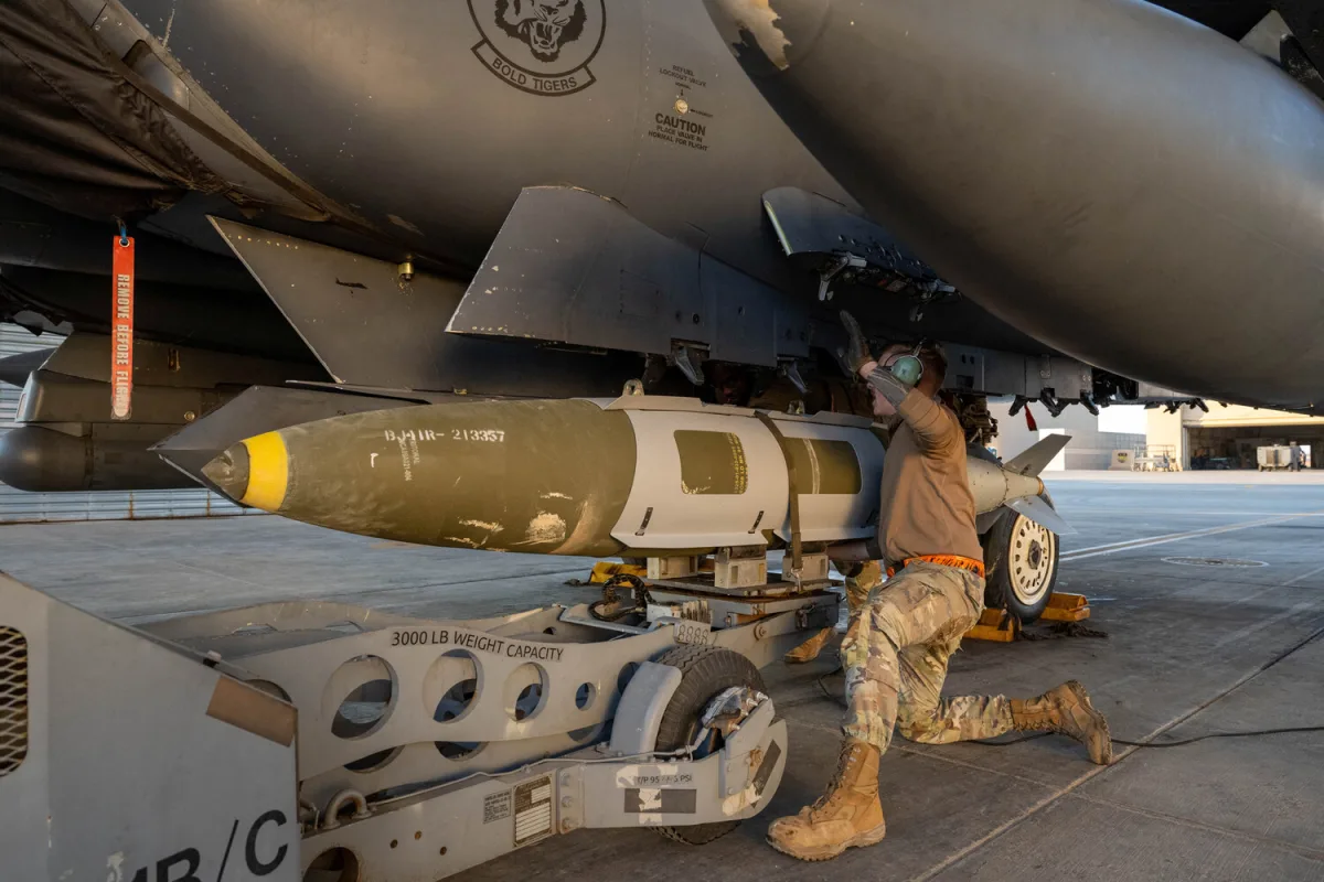 US and Israel Conduct Joint Airstrike on Iran's Oil Depot and Supreme Leader's Residence, Escalating Tensions