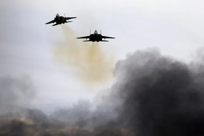 Israeli Forces Strike Litani River Bridge to Disrupt Hezbollah Supply Lines