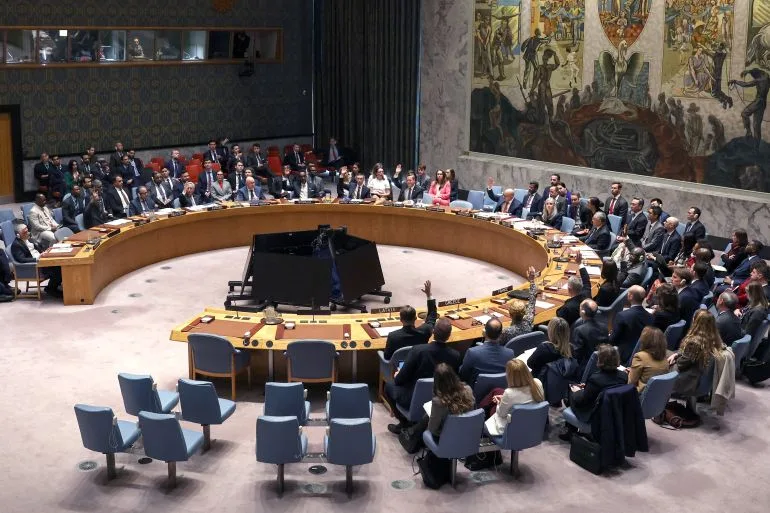 Russia and China Veto UN Resolution on Protecting Shipping in Strait of Hormuz Amid U.S. Criticism