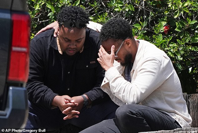 Teen gunman left racial pride suicide note before deadly San Diego mosque attack