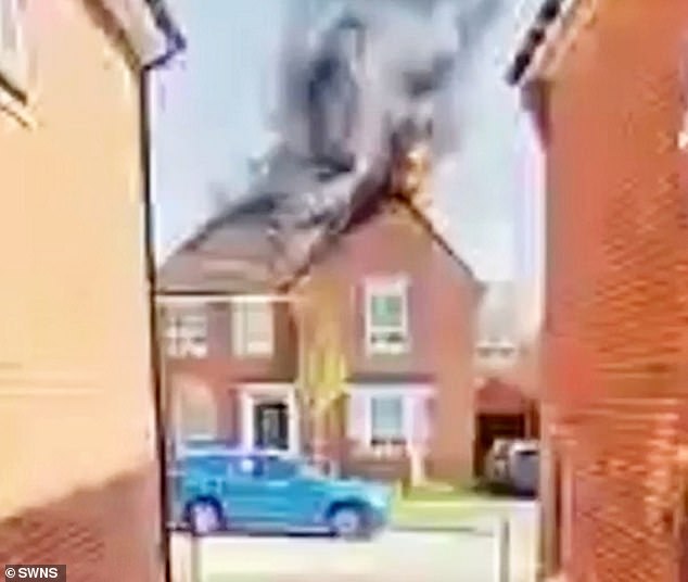Experts warn rooftop solar panels may explode during heatwaves after Wellingborough incident.
